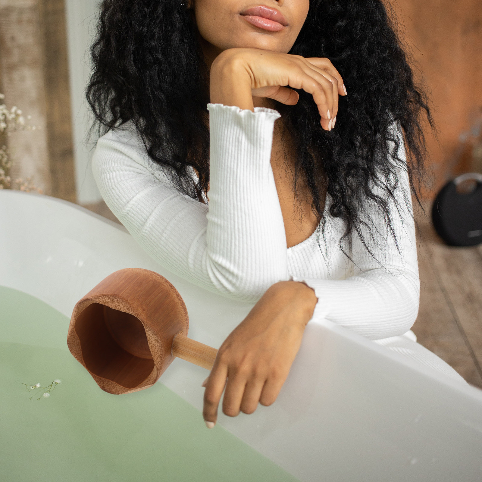 مغرفة ماء من الخيزران بتصميم ف - مراجعة Home Bathroom With Sauna وسعره